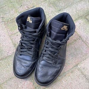 Size 9.5 Jordan 1 Retro Gum Bottom 2014 Rare Limited